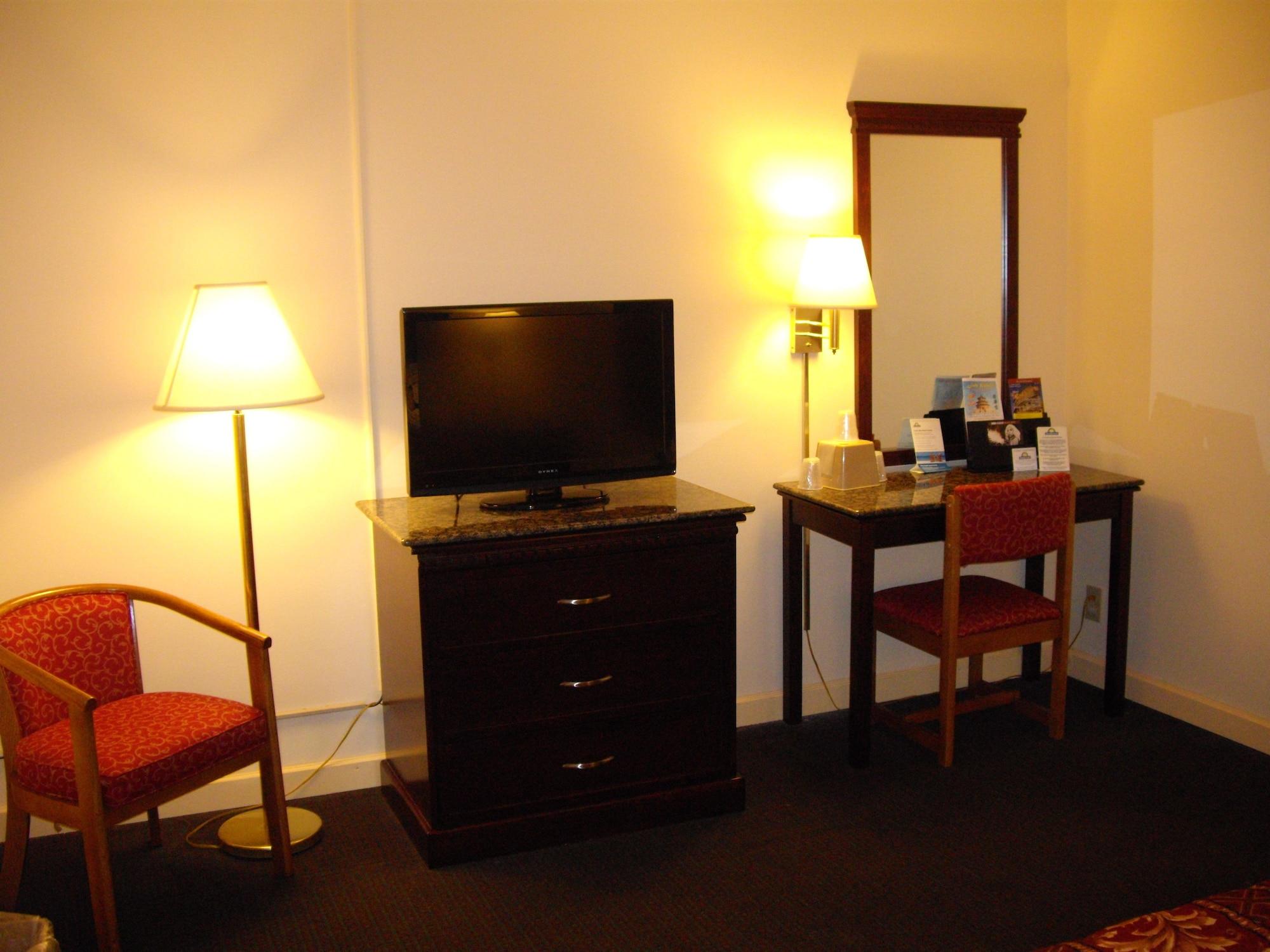 Rodeway Inn Philadelphia Bagian luar foto