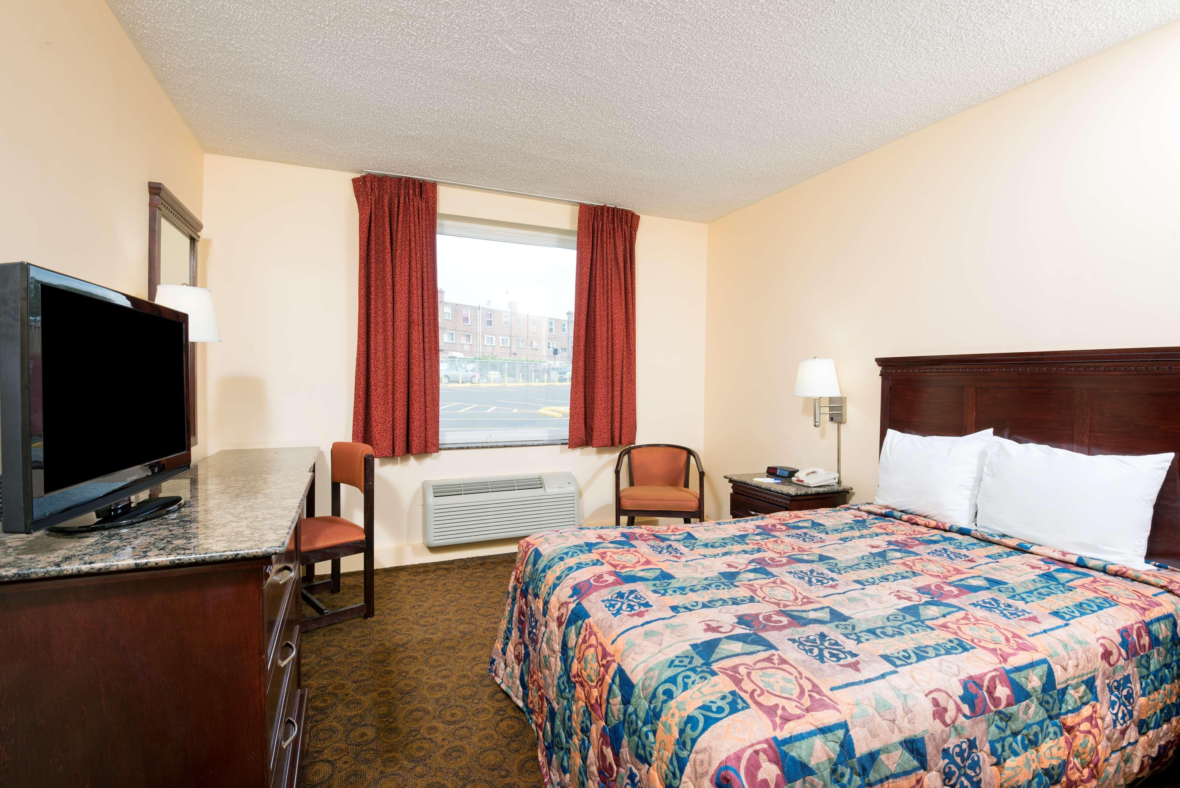 Rodeway Inn Philadelphia Bagian luar foto